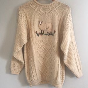 Bracken County Wear sweater, 100% wool with sheep